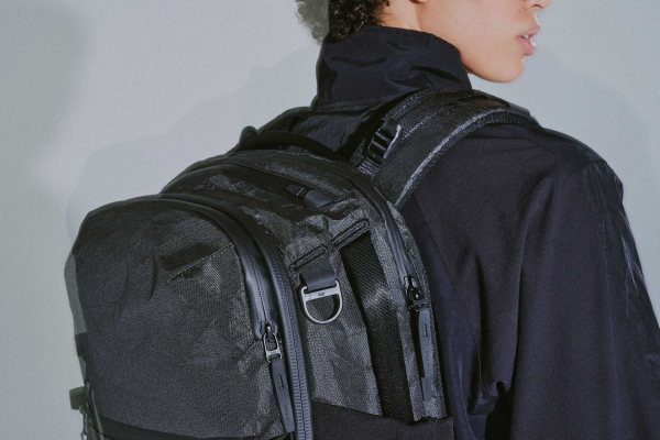 未使用 AIR-TEC V 4眼立体カメラ 箱・説明書・ケース付 フルセット Aer】 Travel Pack 4 28L Ultra｜ショップブログ｜クオーツ心斎橋
